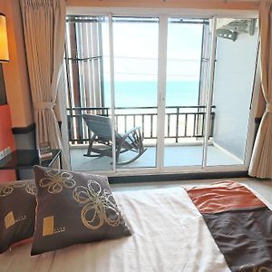 Seaside Jomtien Beach Pattaya
